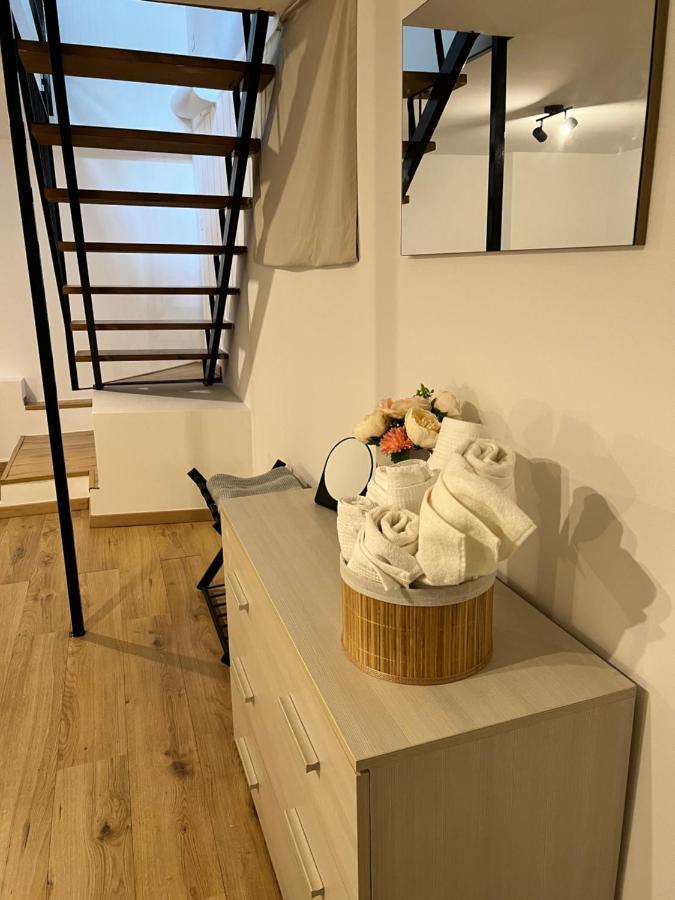 85 Mjka House Free Parking Como Albese Con Cassano ภายนอก รูปภาพ